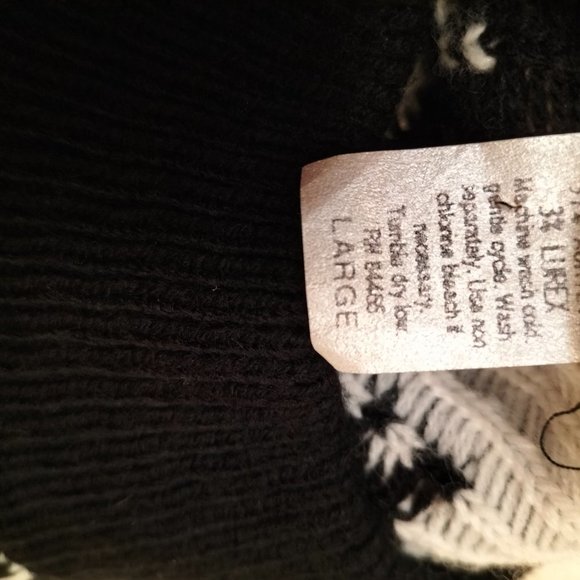 3031) Vintage Trimmings White Black Gold  Snowflakes Pullover  Sweater Large - Picture 5 of 7